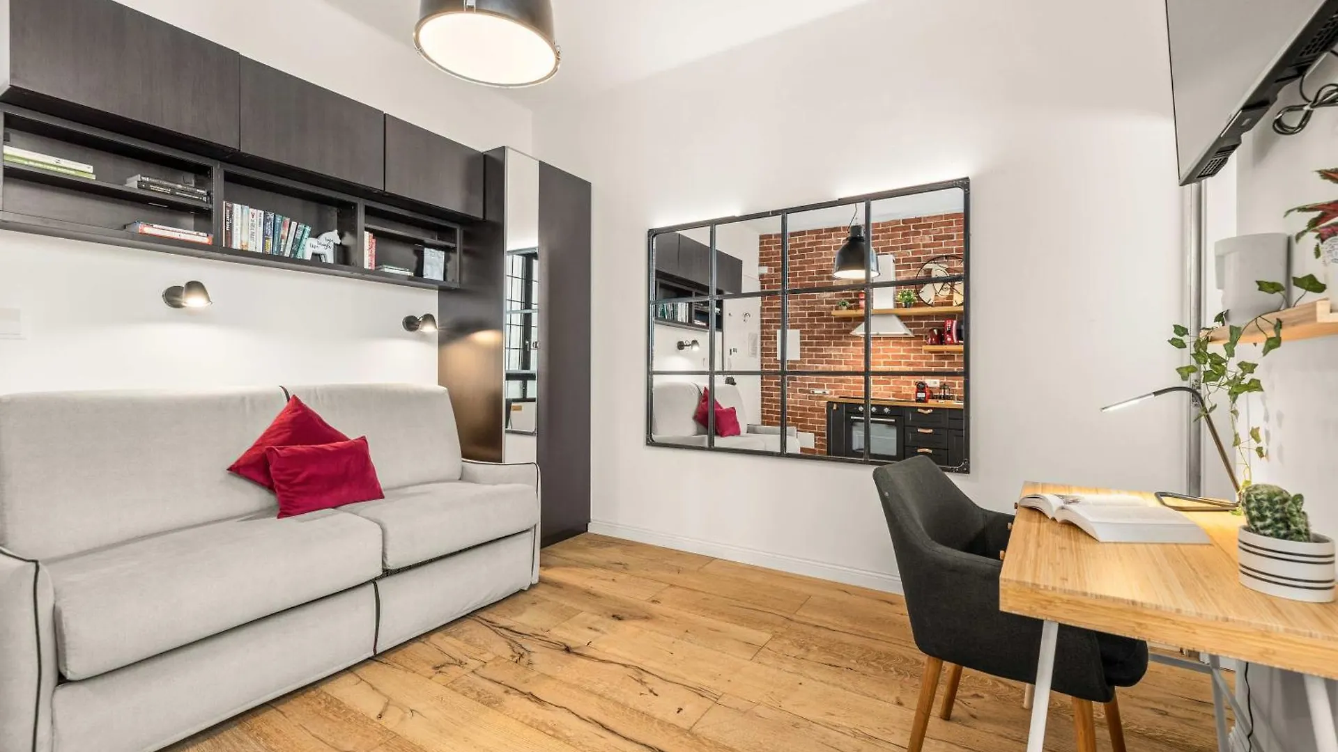 Exclusive Design Apartment Florence Italy