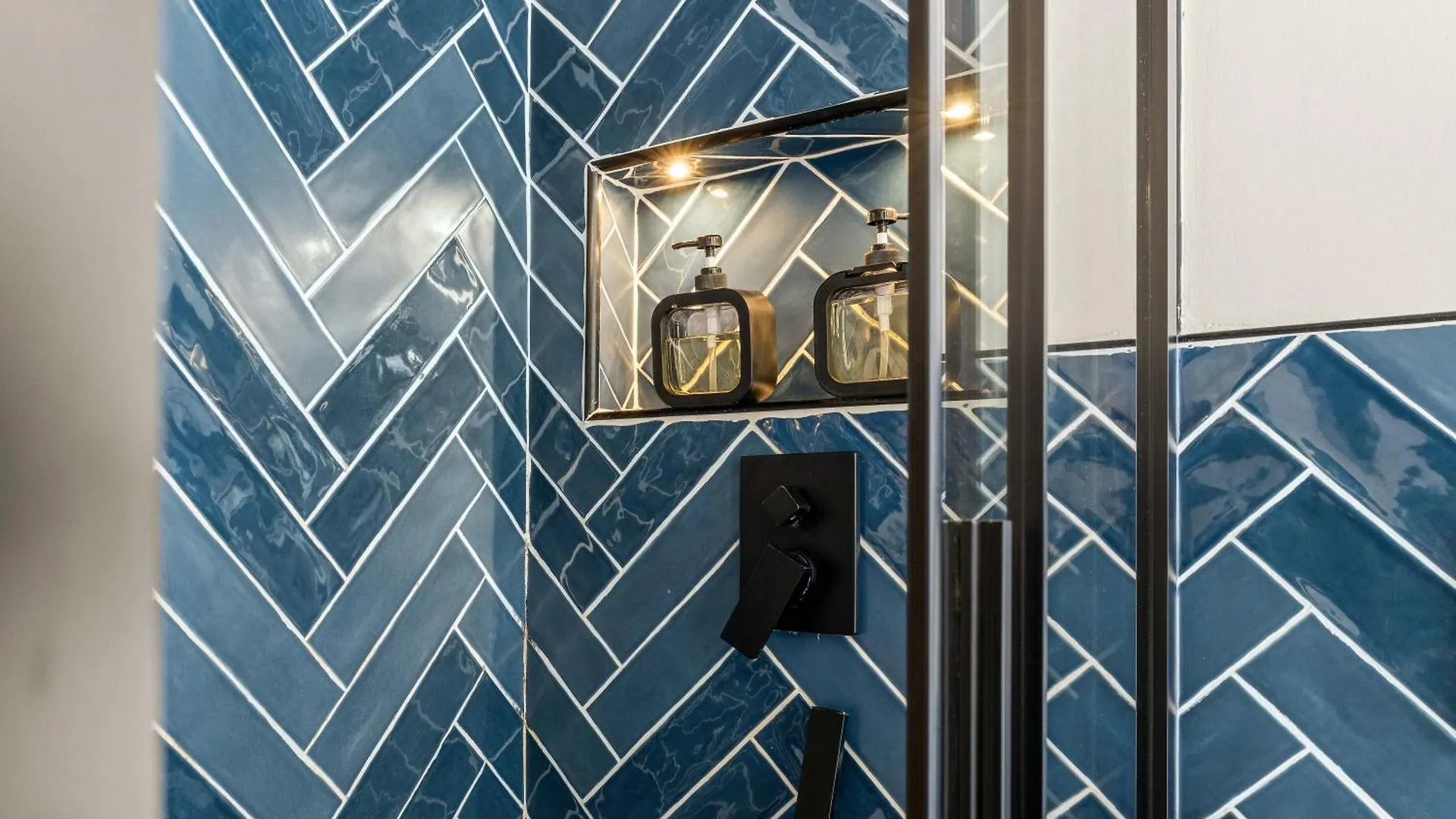 Exclusive Design Apartment Florence