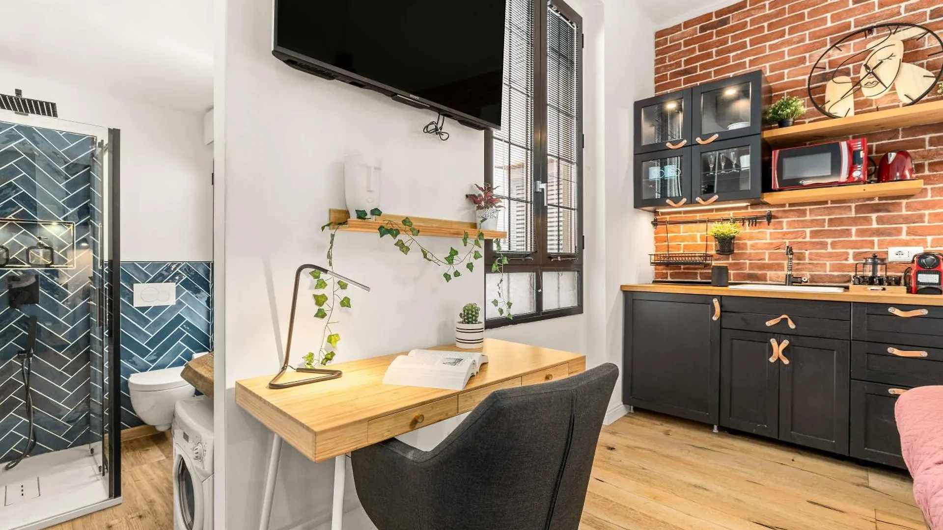 Exclusive Design Apartment Florence